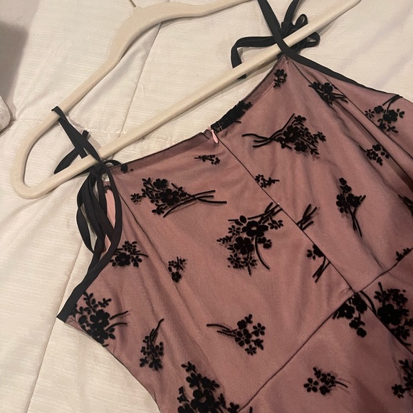 grunge pink lacey dress - Picture 6 of 6